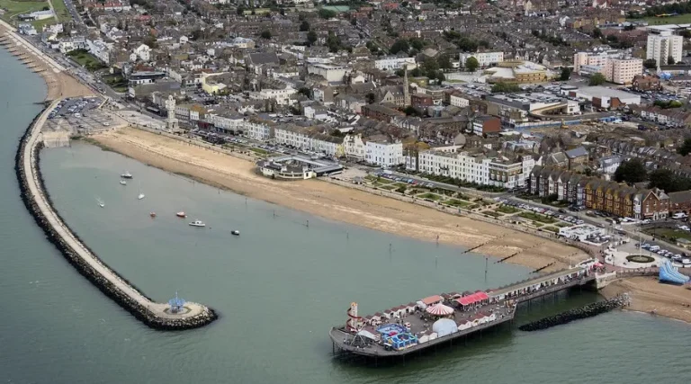 How Herne Bay Letting Agents Can Help You Avoid Costly Mistakes 
