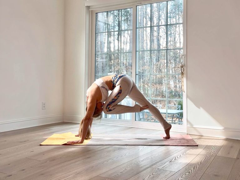 Why an Eco Friendly Yoga Mat Belongs in Your Daily Practice